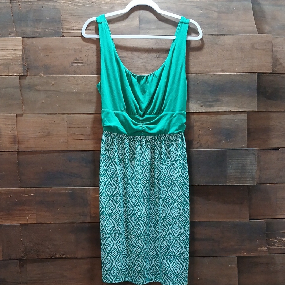 Faded Glory Ruched Green and White Sundress Size L